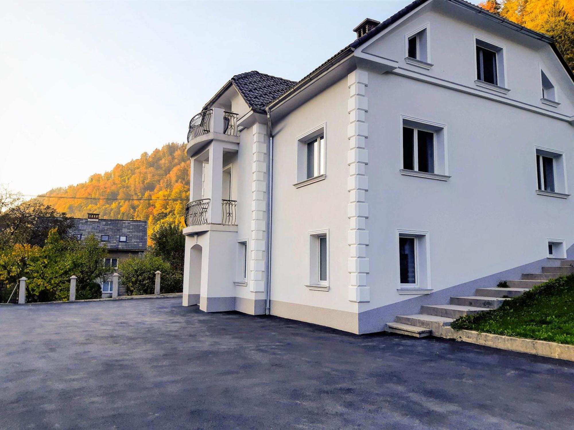 Villa Hillside Apartment Jesenice Kültér fotó