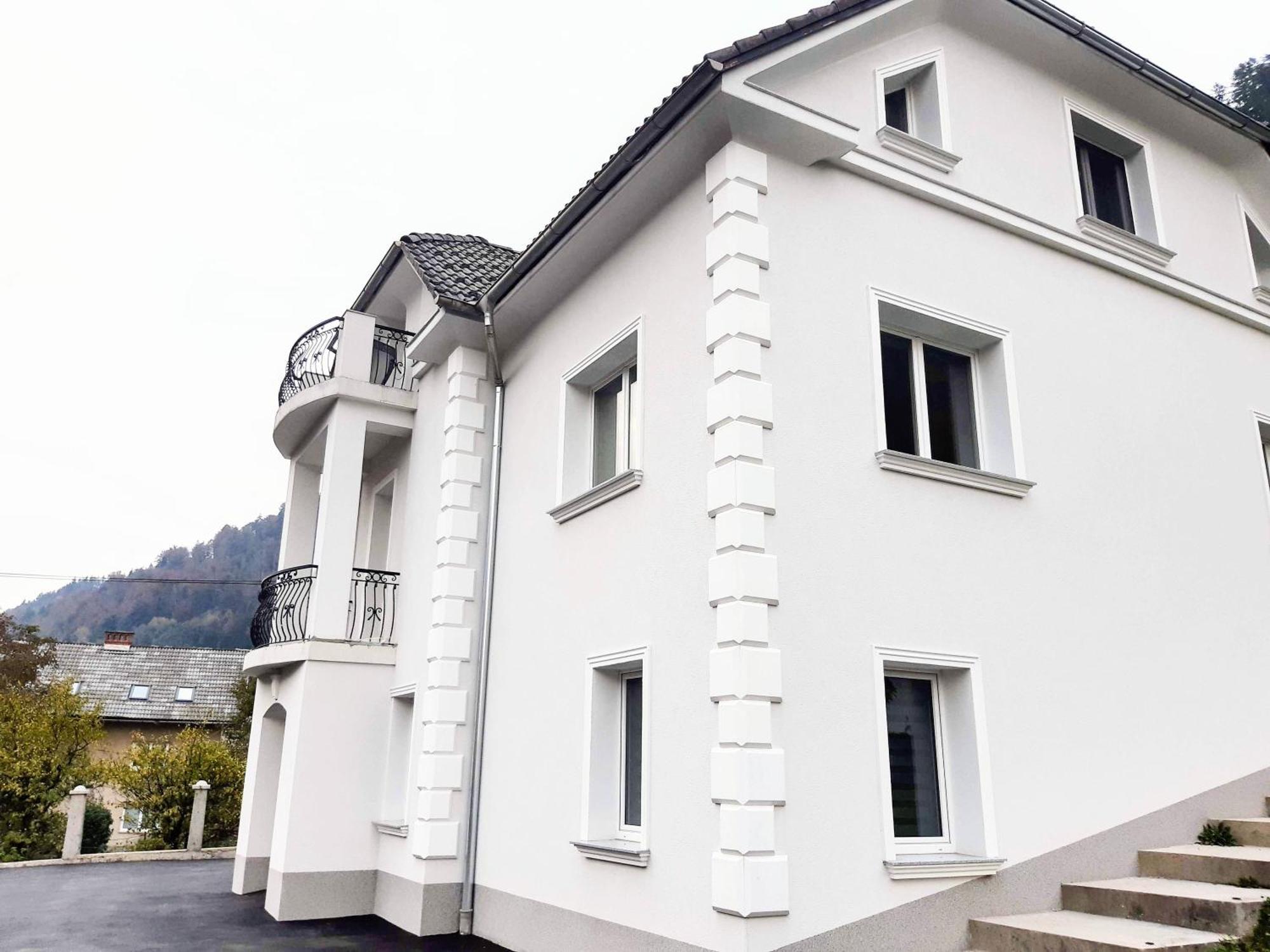 Villa Hillside Apartment Jesenice Kültér fotó